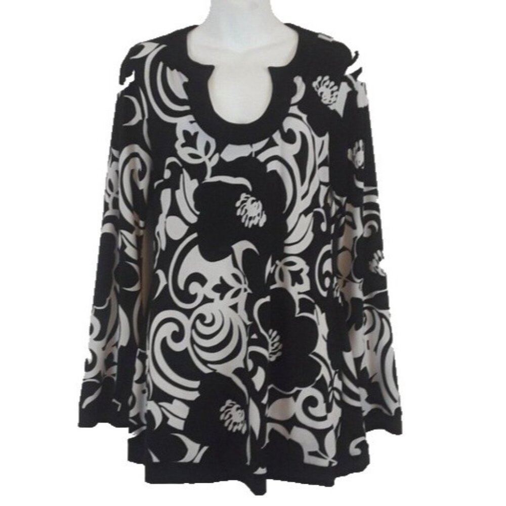 White House Black Market Womens‎ BOHO Tunic Top Medium Bell Sleeve Floral Casual